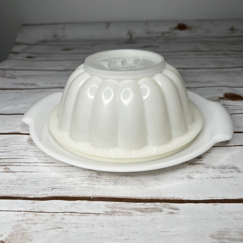 Tupperware Excellent Jel-N-Serve Jello Mold White Vintage‎ Fluted 3pc Set OS